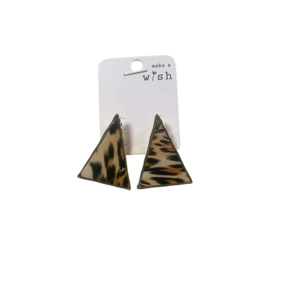 👛 LET’S ACCESSORIZE!! 💍 ALL THINGS TO BOOST YOUR WARDROBE!!👗March 30th 11:00 PST - Picture 2 of 10